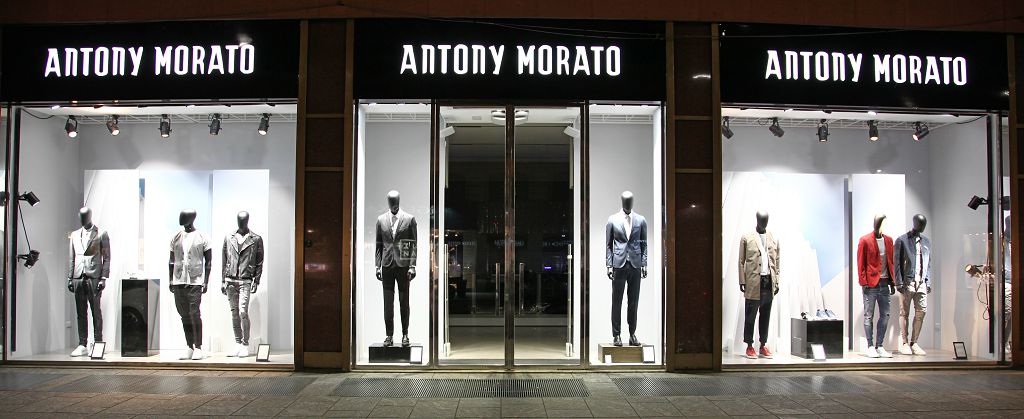 antony_morato_porta_nome001.jpg