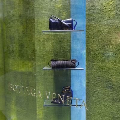 Visual Merchandising Bottega Veneta001