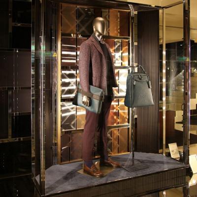 Canali Windows Display Finished004