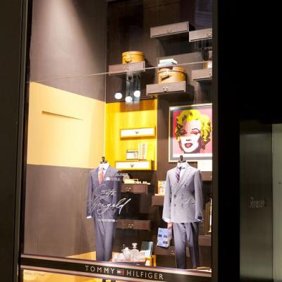 Tommy Hilfiger Windows Display025