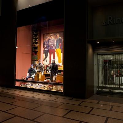 Tommy Hilfiger Windows Display034