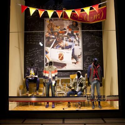 Tommy Hilfiger Windows Display043