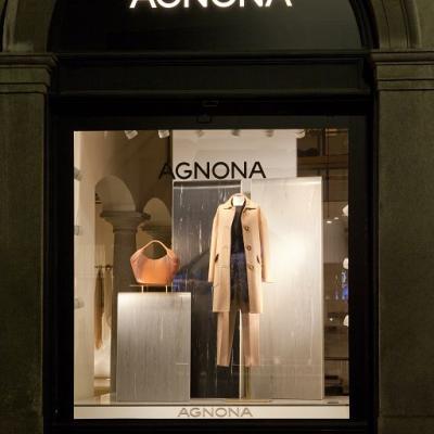 20130703agnona Windows Display001